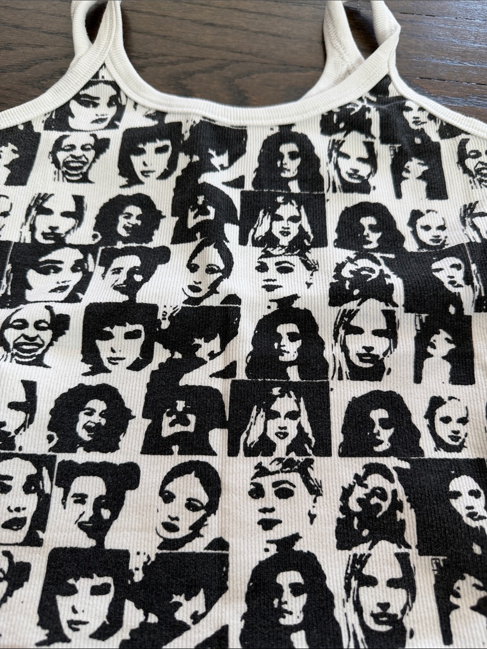 Edikted Womens Black & White Graphic Face Tank Top Size Small - Picture 4 of 5